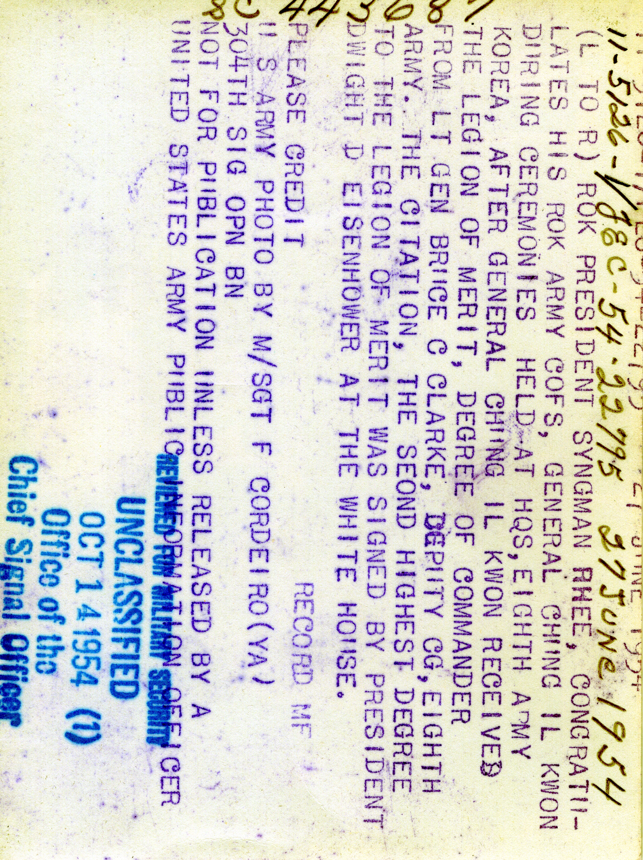 111-SC-B952_SC443687_19540627_caption