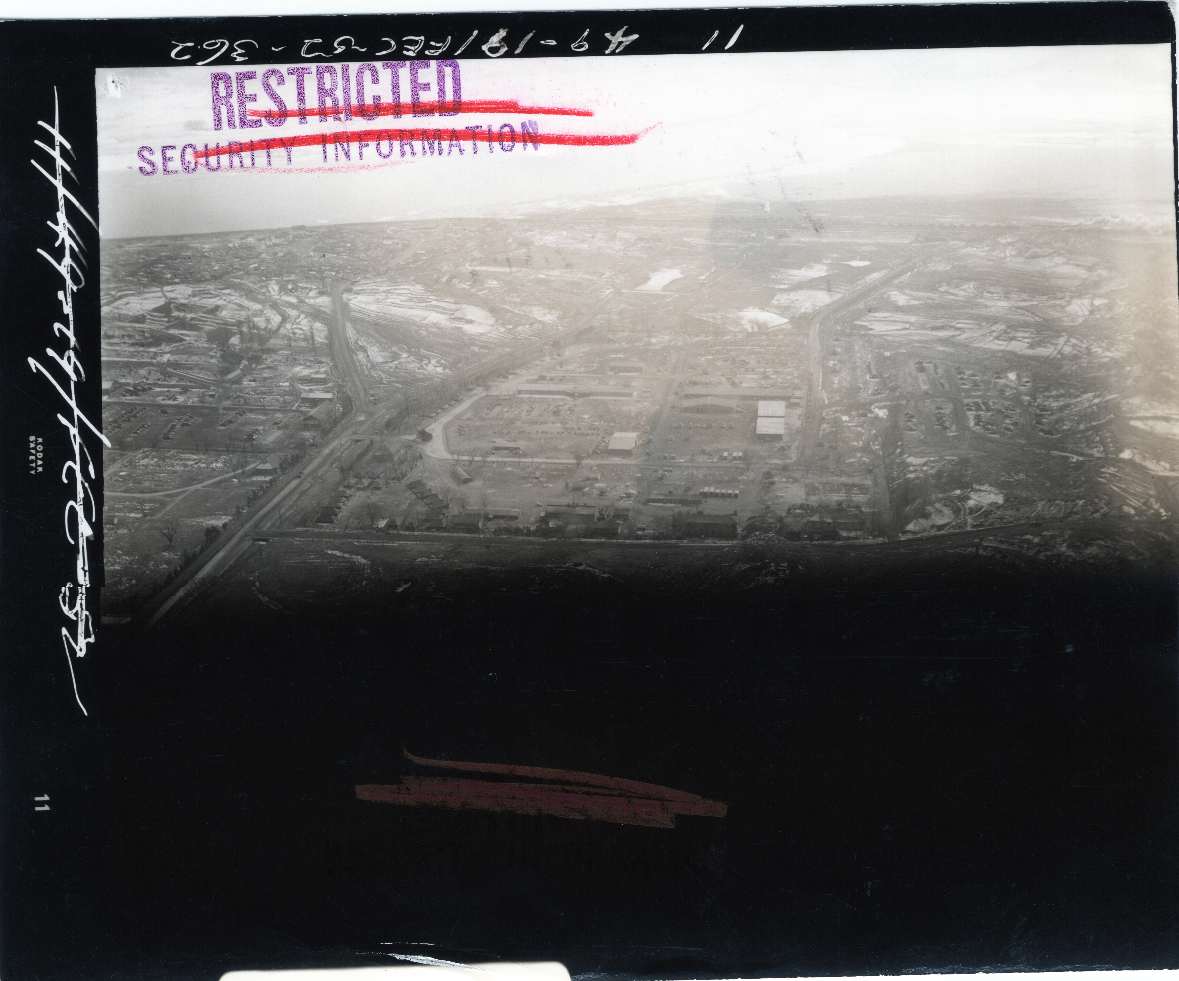 111-SC B-828 SC389216